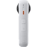 Экшен-камера Insta360 X5 Travel Bundle (белый)