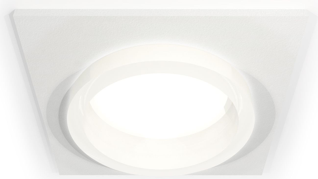 

Точечный светильник Ambrella light Techno spot XC6520064 SWH/FR