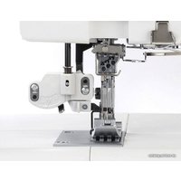 Распошивальная машина Janome CoverPro 3000 Professional
