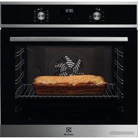 Электрический духовой шкаф Electrolux EOF5C70X