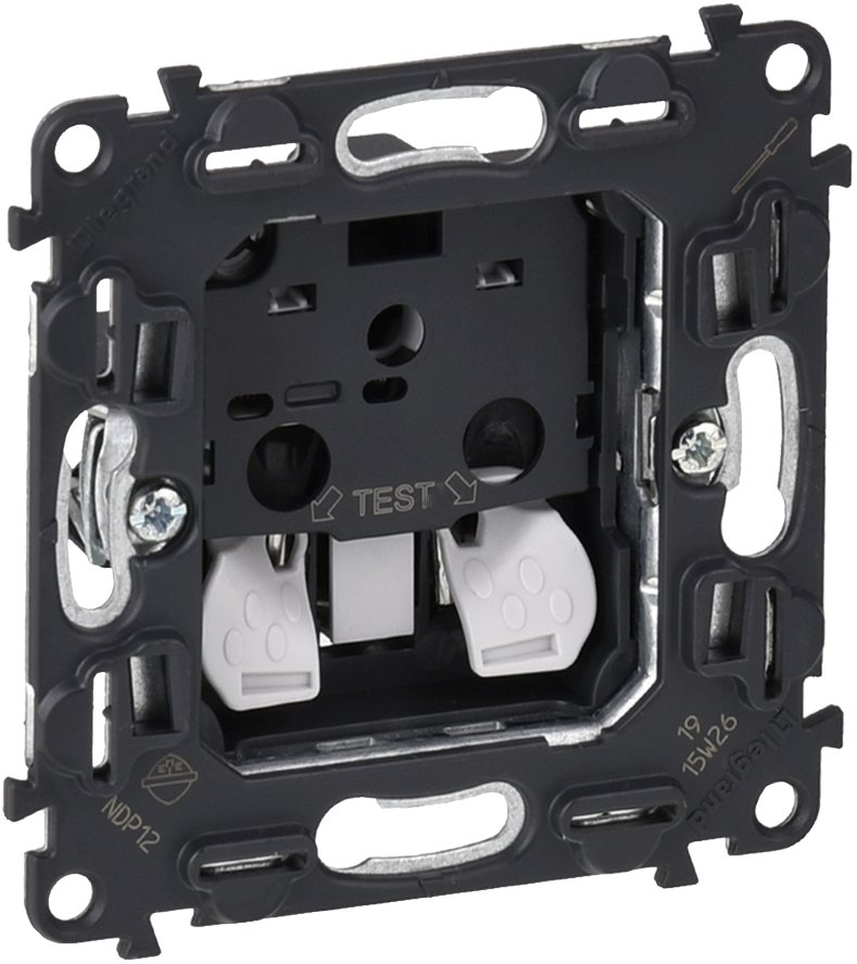

Розетка Legrand Valena In Matic 753016