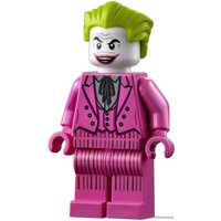 Конструктор LEGO DC Super Heroes 76188 Бэтмобиль из классического сериала Бэтмен