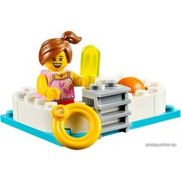 Конструктор LEGO 10686 Family House