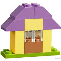 Конструктор LEGO Classic 10713 Чемоданчик для творчества и конструирования