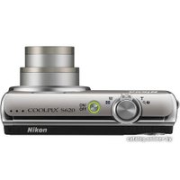 Фотоаппарат Nikon Coolpix S620