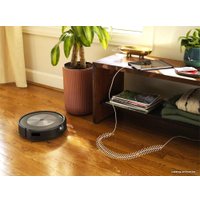Робот-пылесос iRobot Roomba j7