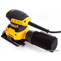 Виброшлифмашина DeWalt DWE6411