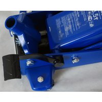 Подкатной домкрат AE&T T31203 3.5т