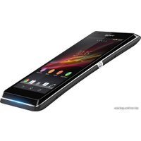 Телефон Sony Xperia L