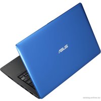 Ноутбук ASUS X200CA-KX082DU