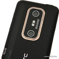 Телефон HTC Evo 3D
