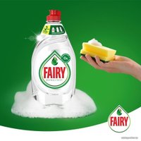 Средство для мытья посуды Fairy Pure & Clean 900 мл