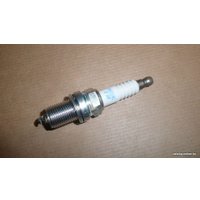 Свеча Renault 8201001947