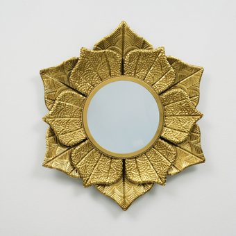 Зеркало Sima-Land Цветок с тиснением 10702295