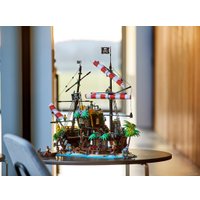 Конструктор LEGO Ideas 21322 Пираты Залива Барракуды