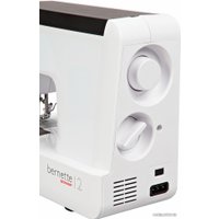 Электромеханическая швейная машина Bernina Bernette 12