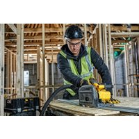 Дисковая погружная  DeWalt DCS520T2R (с 2-мя АКБ, кейс)