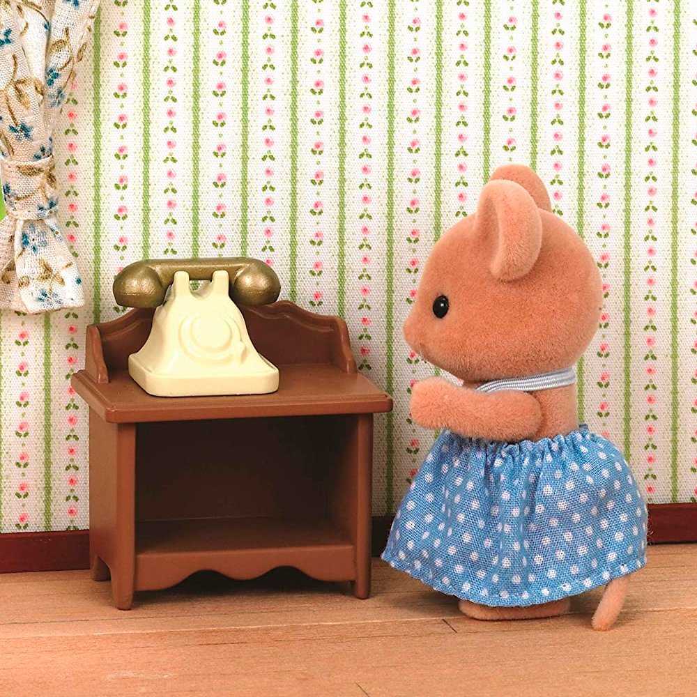 

Аксессуары для кукольного домика Sylvanian Families Телефонный столик 5159