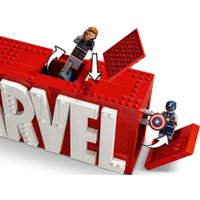 Конструктор LEGO Marvel 76313 Логотип MARVEL с минифигурками