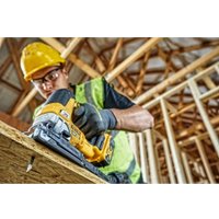 Электролобзик DeWalt DCS334P2 (с 2-мя АКБ, кейс)