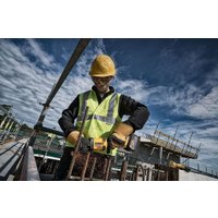 Угловая шлифмашина DeWalt DCG414NT (без АКБ, кейс)