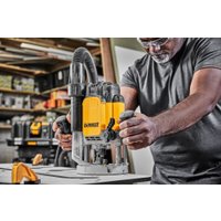 Вертикальный фрезер DeWalt DWE625KT (кейс)