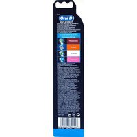 Электрическая зубная щетка Oral-B Pro Expert (DB4.010)