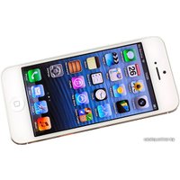 Смартфон Apple iPhone 5 (16Gb)