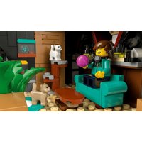 Конструктор LEGO Icons 10350 Тюдоровский угол