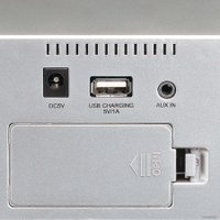 Настольные часы Lenco CR-520SI