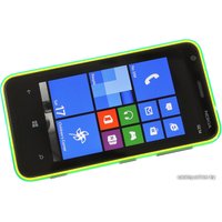 Телефон Nokia Lumia 620