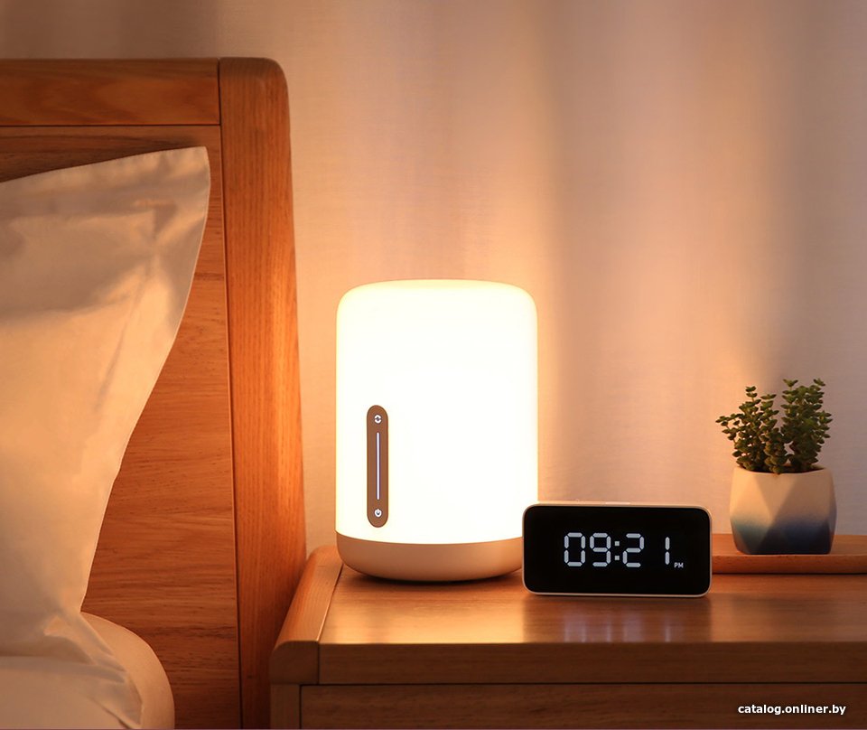 Умная лампа Xiaomi Bedside Lamp 2 MJCTD02YL (белый, международная версия)