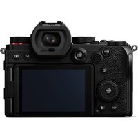 Беззеркальный фотоаппарат Panasonic Lumix S DC-S5 Body