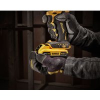 Ударная дрель-шуруповерт DeWalt DCD100YD2T (с 2-мя АКБ 2 Ач, кейс)