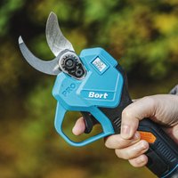 Секатор Bort BGS-21Li-Pro (с 1-им АКБ)