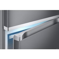 Холодильник Samsung RB41R7747S9/WT