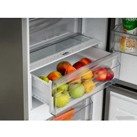 Холодильник Schaub Lorenz SLU S379Y4E