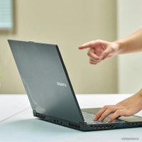 Игровой ноутбук Gigabyte G7 KE-52EE213SD