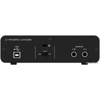 Аудиоинтерфейс Behringer U-Phoria UMC22