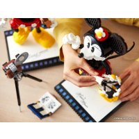 Конструктор LEGO Disney 43179 Микки Маус и Минни Маус