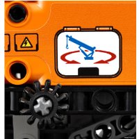 Конструктор LEGO Technic 42128 Грузовой эвакуатор