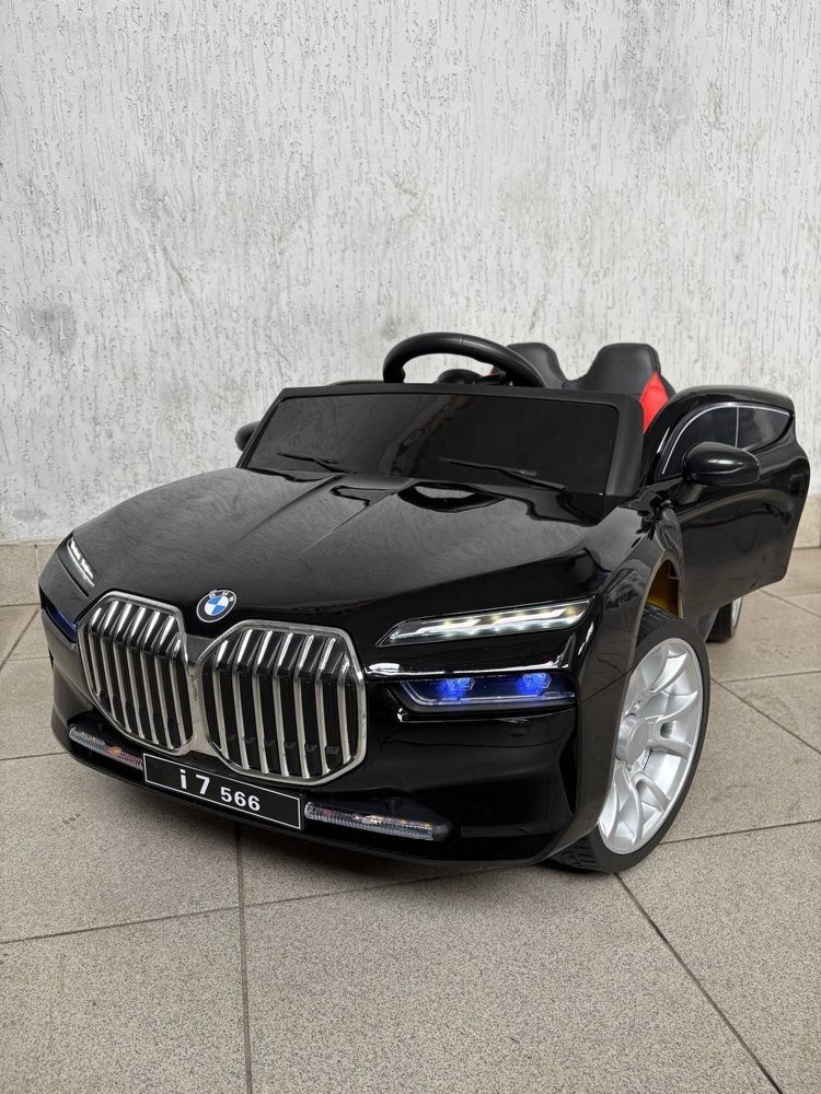 

Электромобиль Baby Driver BMW i7 B111 (черный глянец)