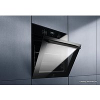 Электрический духовой шкаф Electrolux EOF5C50Z