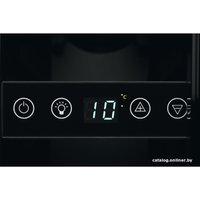 Винный шкаф AEG SWB61501DG