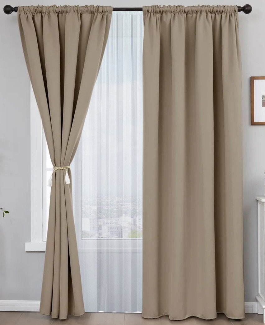 

Комплект штор Mio Tesoro Blackout 400x260 + Гардина Вуаль 300х260 (песочный/белый)