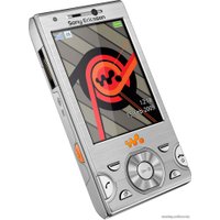 Кнопочный телефон Sony Ericsson W995 Walkman