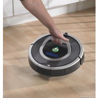 Робот-пылесос iRobot Roomba 780