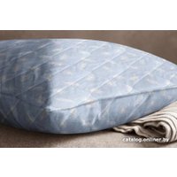 Спальная подушка BranDom Лебяжий пух 70х70