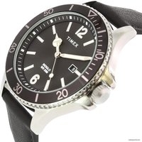 Наручные часы Timex TW2R64400