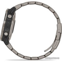 Умные часы Garmin Quatix 6 (титановый)